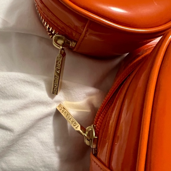 Tory Burch cosmetic cases - Picture 3 of 6